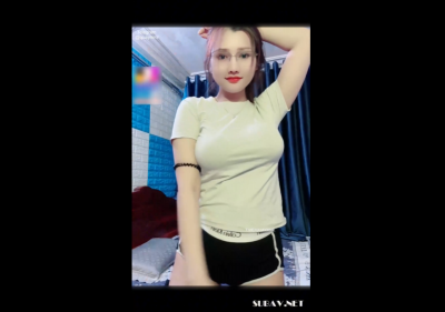 Clip khoe hai quả bưởi căng tròn của nàng Thùy Minh